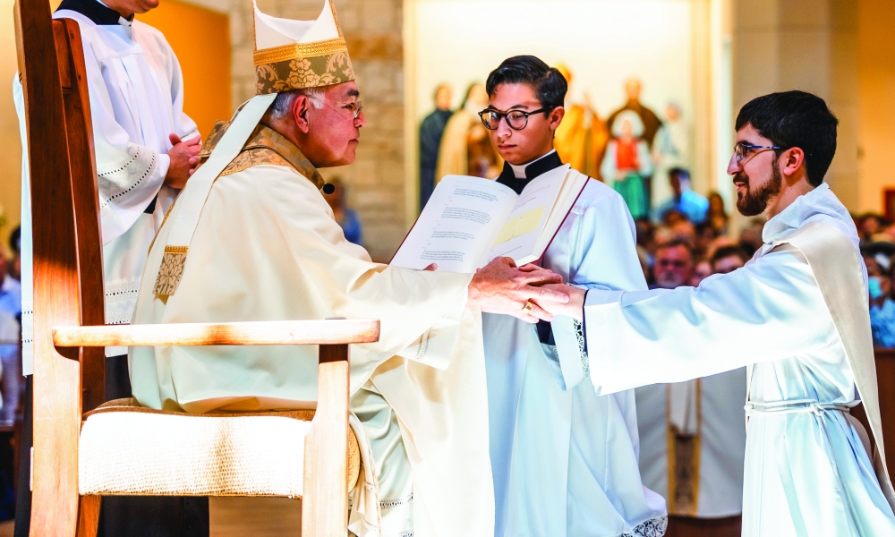 Oremos por más vocaciones sacerdotales y religiosas