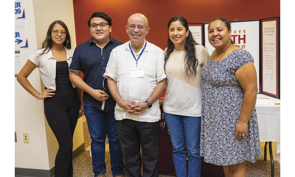 Abrazando nuestra herencia y mirando hacia el futuro 2