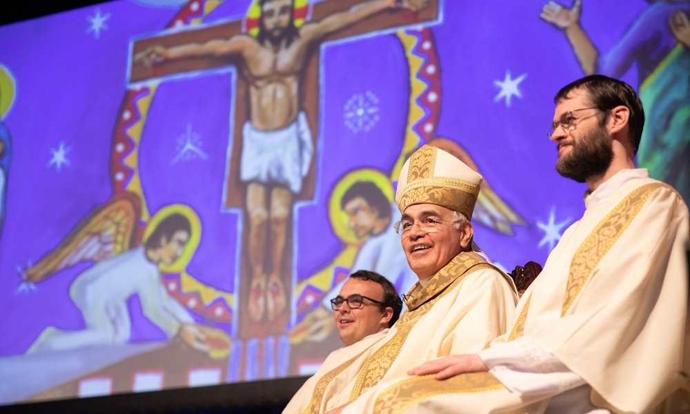 El Obispo Vásquez es nombrado arzobispo de Galveston-Houston 4