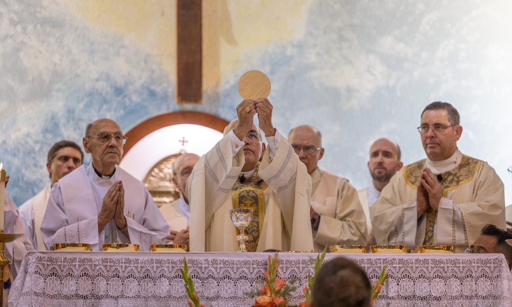 El Obispo Vásquez es nombrado arzobispo de Galveston-Houston 5
