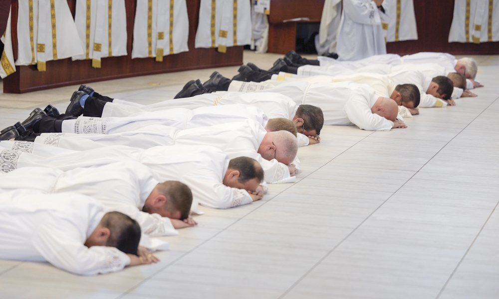 Twelve new deacons are ordained for the Diocese of Austin 3
