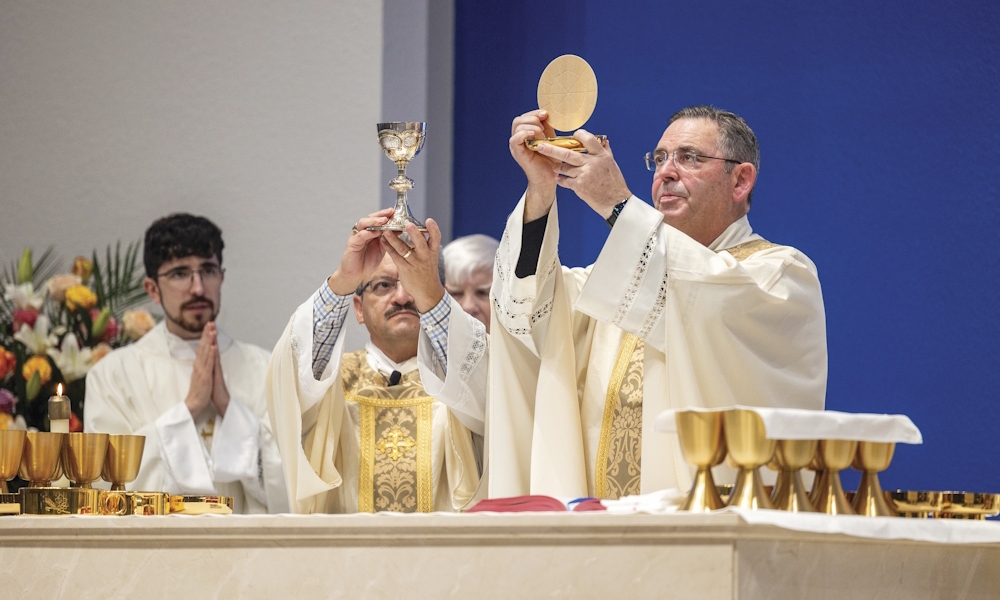 Sede vacante: Un tiempo para orar por nuestro próximo obispo 2