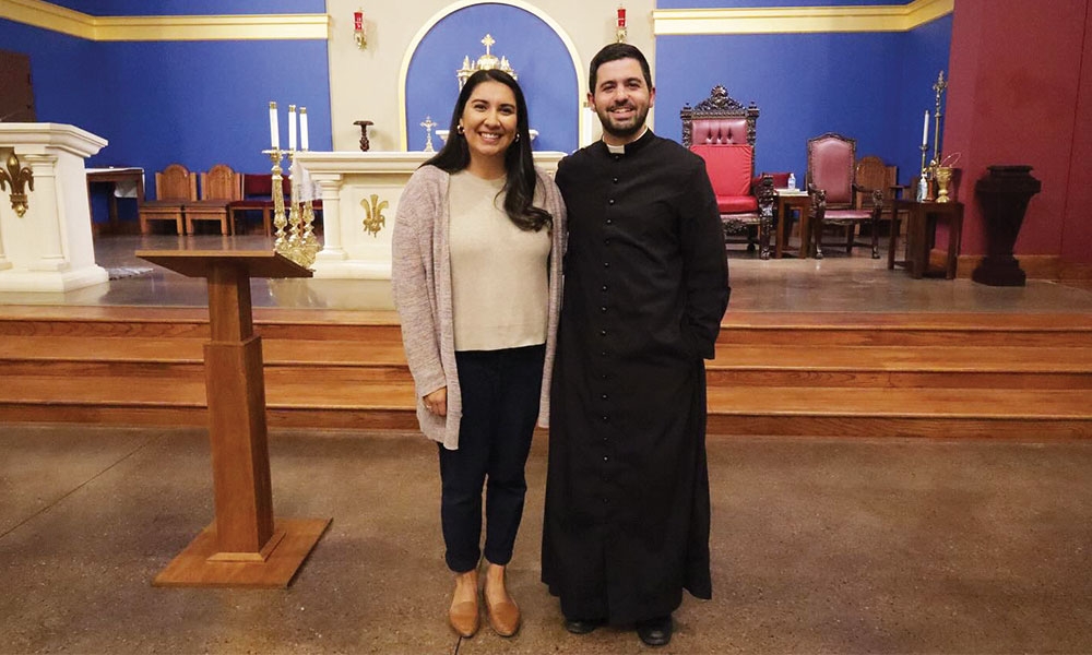En La Misión De Atraer a Jóvenes Adultos Hacia Cristo a Través De Los Sacramentos, De Oración