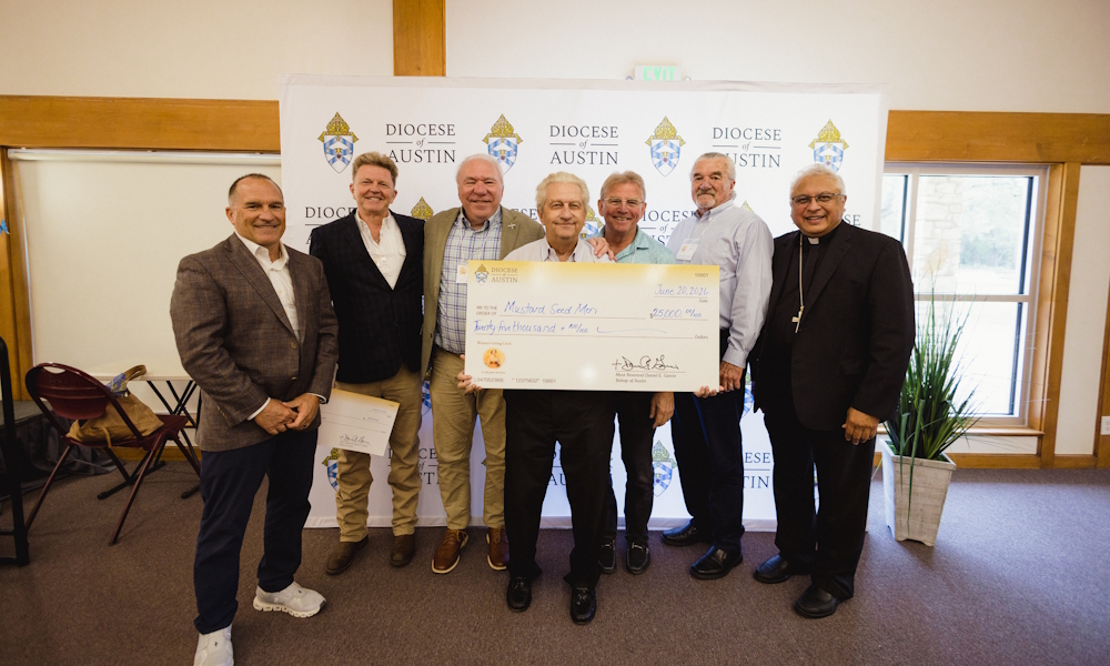 Women’s Giving Circle awards $102,000 in grants 4