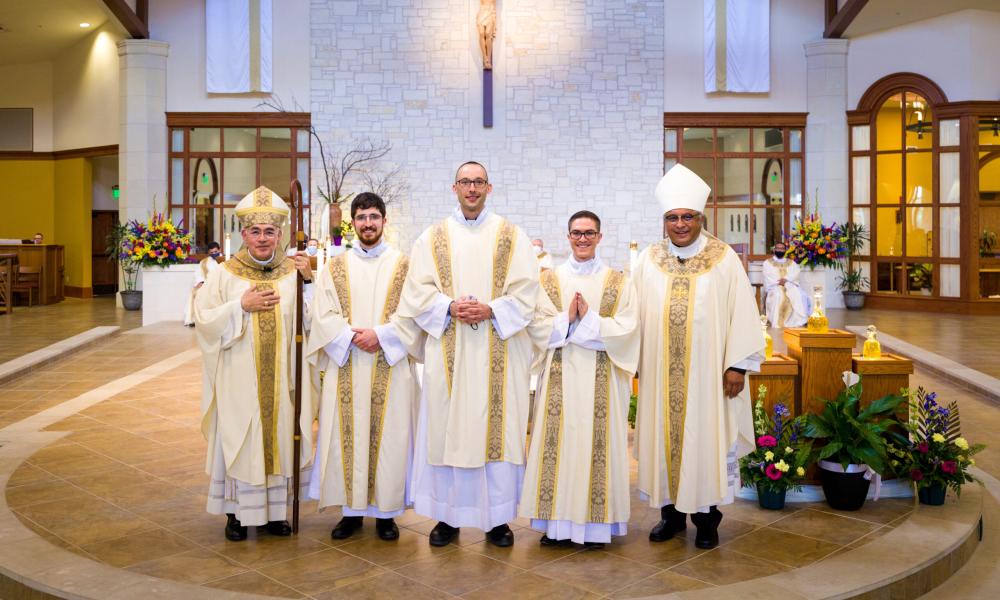 Bishop Vásquez Will Ordain Three to the Priesthood on June 11