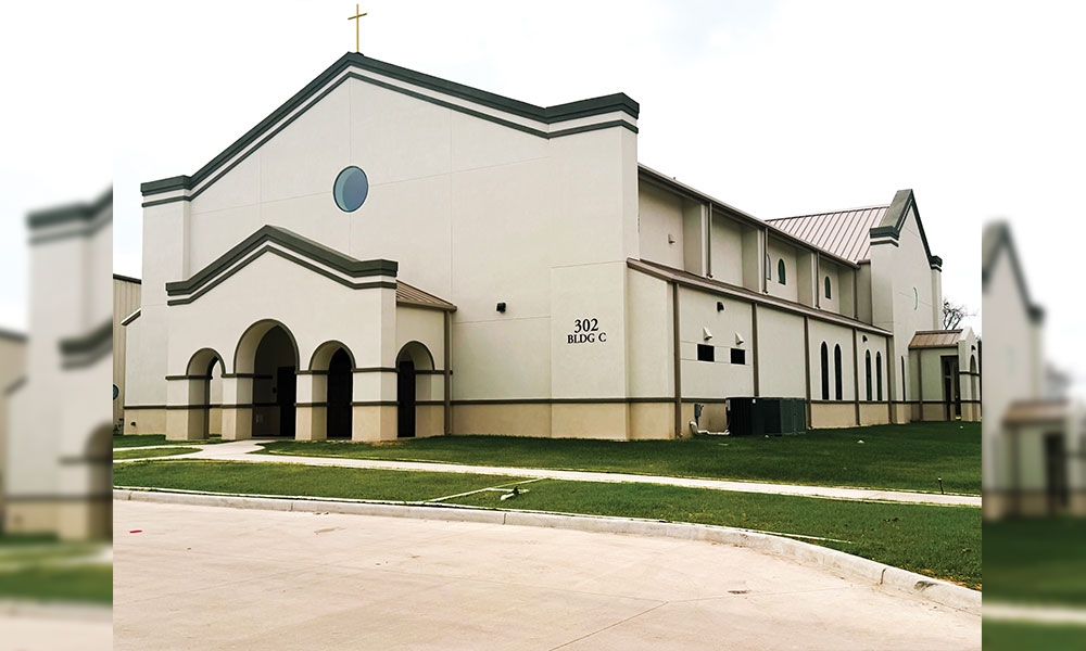 Sacred Heart in Elgin dedicates its new sanctuary